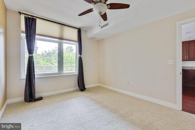 APT-217 - 8220 Crestwood Heights Dr, Condo with 2 bedrooms, 2 bathrooms and null parking in MCLEAN VA | Image 24