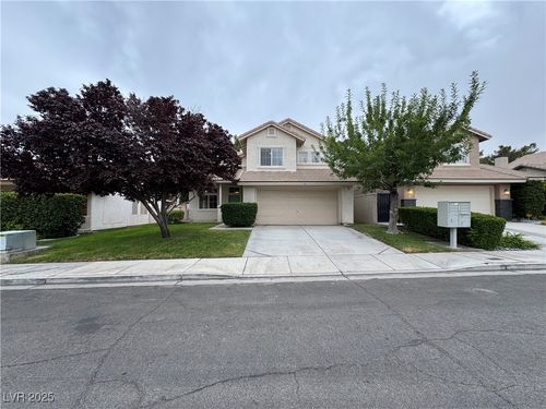 2032 Smoketree Village Cir, Henderson, NV, 89012-2184 | Card Image