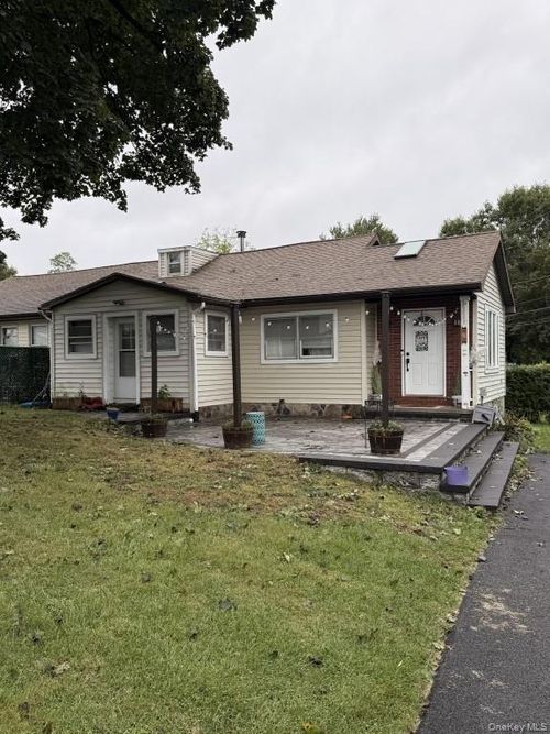334 Sylvan Lake Road, Beekman, NY, 12533 | Card Image