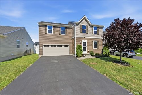 60 Allie Ln, Hamburg, NY, 14075-4654 | Card Image