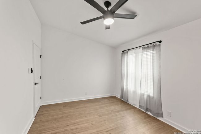 APT-101 - 2718 Old Field Dr, Townhouse with 2 bedrooms, 3 bathrooms and null parking in San Antonio TX | Image 23