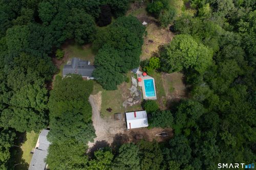 11 Autumn Ln, Clinton, CT, 06413-1329 | Card Image