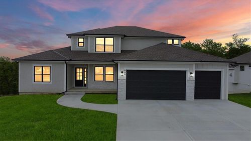 502 Blackhawke Dr, Smithville, MO, 64089-8203 | Card Image