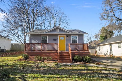 811 Mable Ave, Kannapolis, NC, 28083-2983 | Card Image