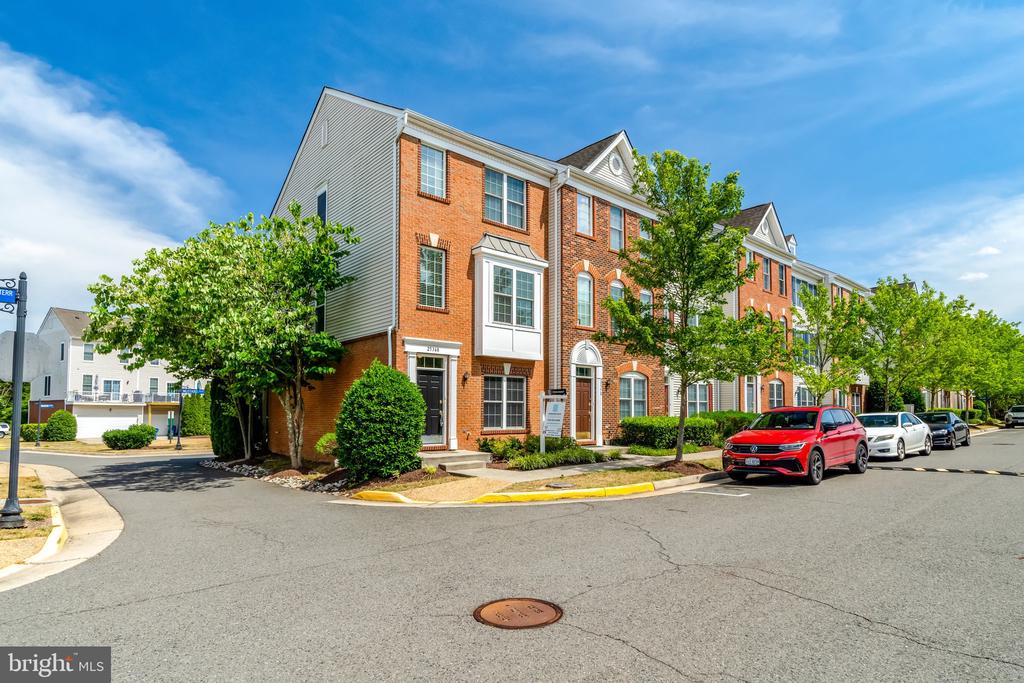 Residential Lease in CHANTILLY 3