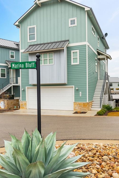 200 Marina Blf, Kingsland, TX, 78639-4601 | Card Image