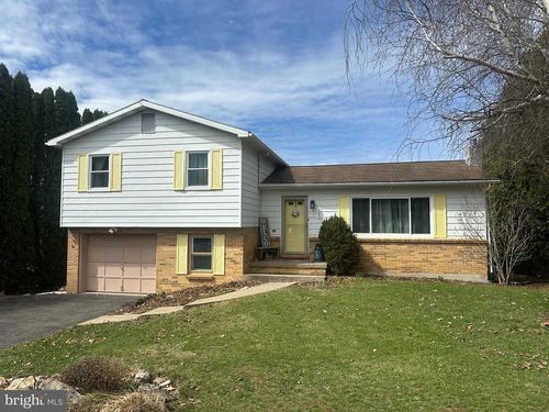 123 Ridge Ave, Centre Hall, PA, 16828-9233 | Card Image