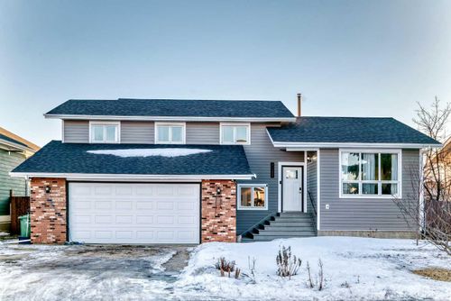 4011 40 Ave, Ponoka, AB, T4J1A9 | Card Image