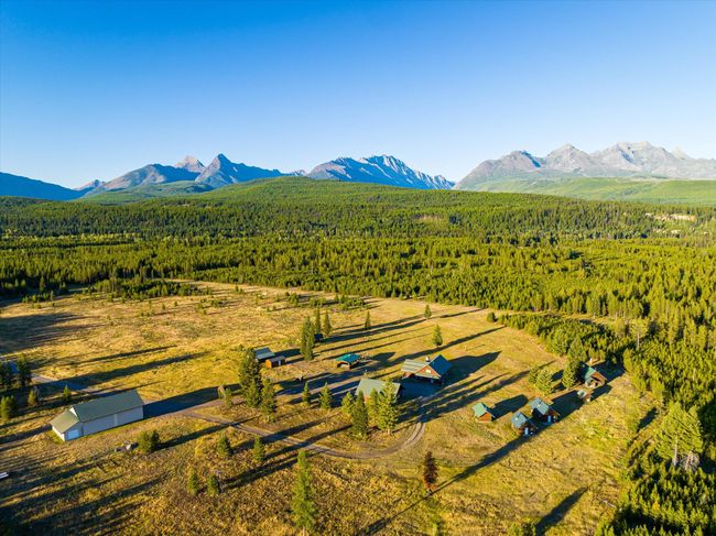400 Kintla Ranch Rd, House other with 7 bedrooms, 6 bathrooms and null parking in Polebridge MT | Image 17