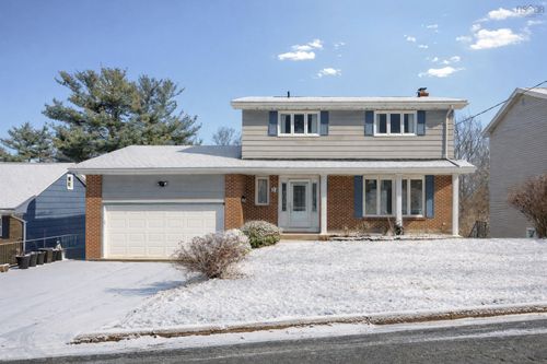 131 Brook St, Halifax, NS, B3N2A7 | Card Image