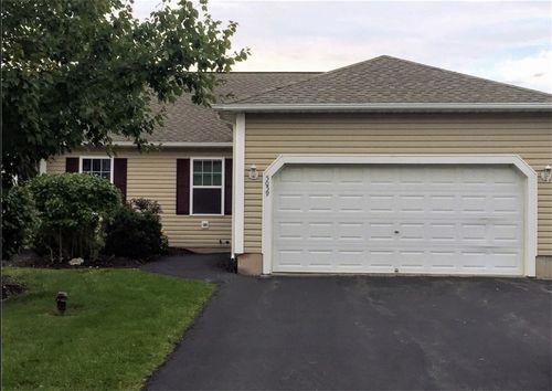 5059 Betsy Ross Way, Liverpool, NY, 13088-5934 | Card Image
