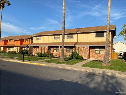 3210 N 25 1/2 St, McAllen, TX, 78501-6293 | Card Image