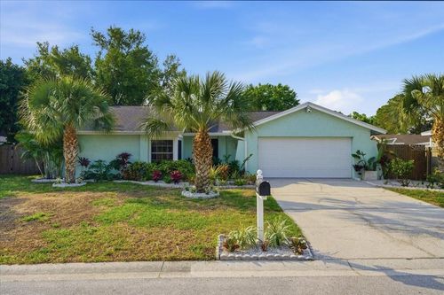 4510 Whitworth Ln, Tampa, FL, 33624-5220 | Card Image