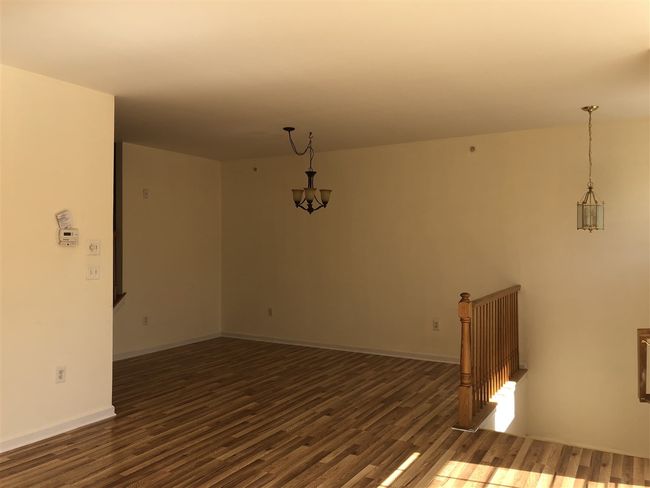 7 Atlas Ct, House other with 2 bedrooms, 3 bathrooms and null parking in Jersey City NJ | Image 6
