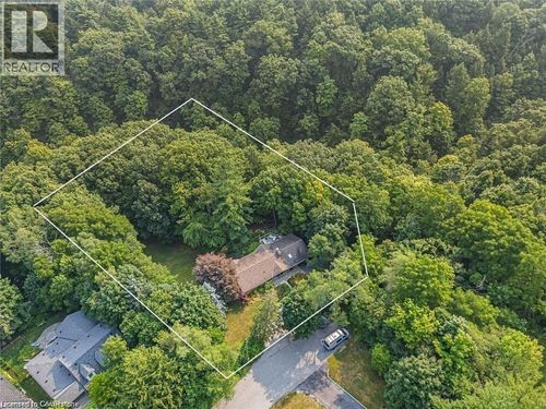 937 Montgomery Dr, Ancaster, ON, L9G3H6 | Card Image