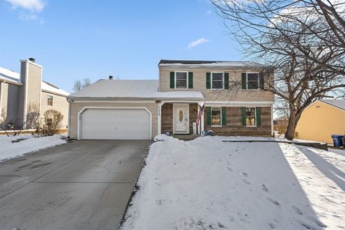 1328 Hill Rd, Geneva, IL, 60134-1656 | Card Image