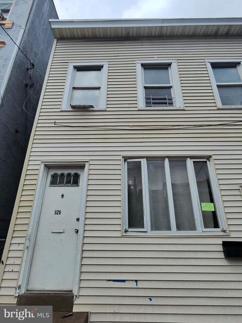 2-826 S Clinton Ave, Trenton, NJ, 08611-1918 | Card Image