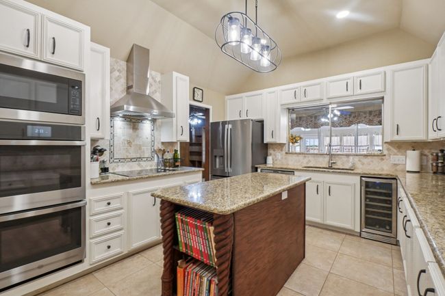 4212 Sw Loop 820, House other with 5 bedrooms, 4 bathrooms and null parking in Fort Worth TX | Image 7