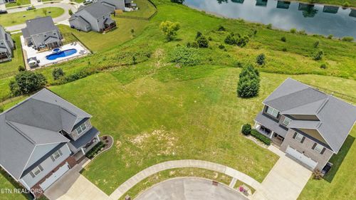 104 Duncanberry Court, Oak Ridge, TN, 37830 | Card Image