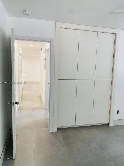 2820 Nw 14th Ct, Fort Lauderdale, FL, 33311 | Card Image