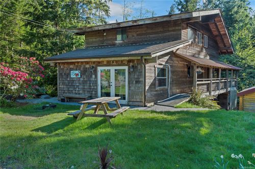 653 Green Rd, Quadra Island, BC, V0P1N0 | Card Image