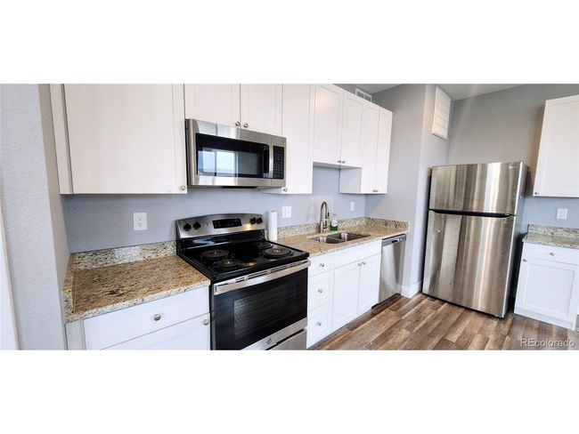 359 S 4 Th Ct, Townhouse with 2 bedrooms, 2 bathrooms and null parking in Deer Trail CO | Image 5