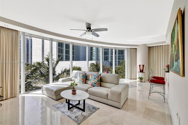 APT-1007 - 333 Las Olas Way, Condo with 2 bedrooms, 3 bathrooms and null parking in Fort Lauderdale FL | Image 11