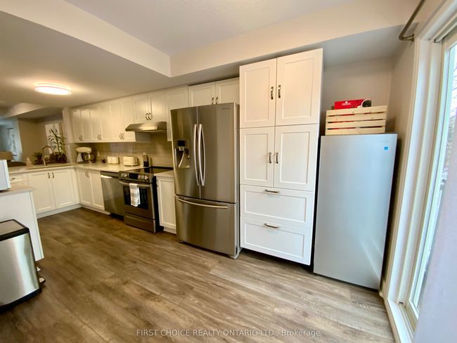 10 - 46 Lakepointe Dr, Condo with 2 bedrooms, 3 bathrooms and 2 parking in Orléans ON | Image 11