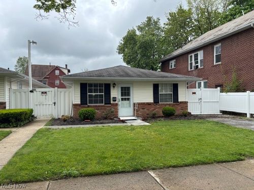 483 E 4th St, Salem, OH, 44460-2831 | Card Image