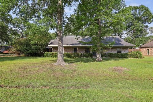 132 County Road 760, Buna, TX, 77612-6144 | Card Image