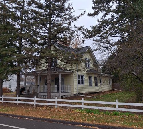 812 Mcknight Rd N, Maplewood, MN, 55119-3881 | Card Image