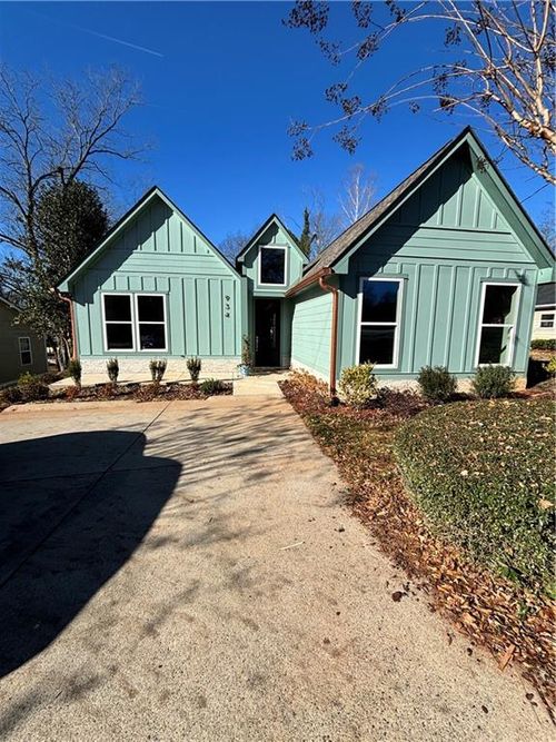 934 Zion Cir, Roswell, GA, 30075-4556 | Card Image