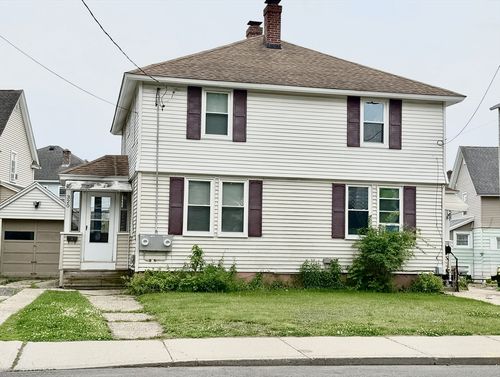 320-318-320 Winsor St, Ludlow, MA, 01056-3527 | Card Image