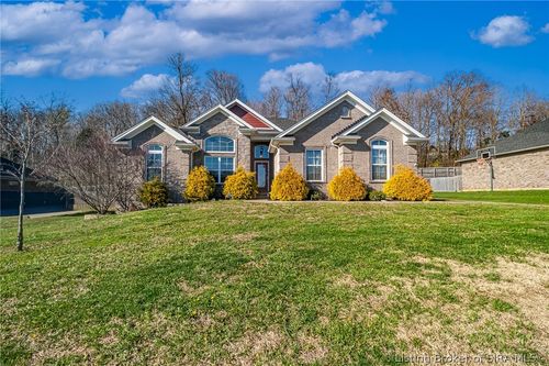 2631 Crescent Hill Dr Ne, Corydon, IN, 47112-8292 | Card Image