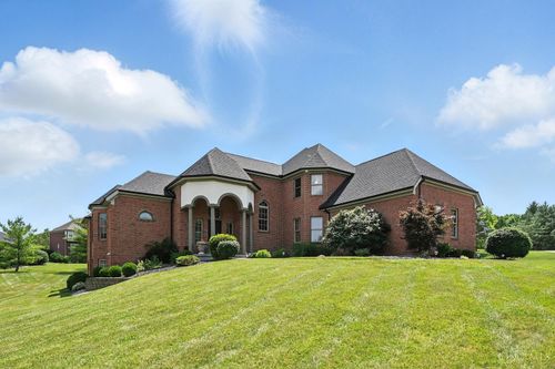 7066 Hearthside Ct, Hamilton, OH, 45011 | Card Image