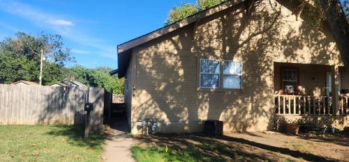 1060 N Water St, Wichita, KS, 67203-3819 | Card Image