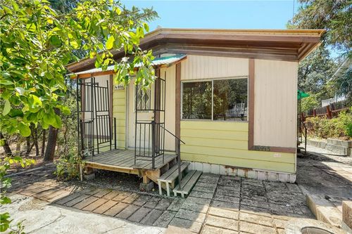 15993 27th Ave, Clearlake, CA, 95422-9264 | Card Image