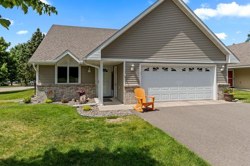 2520 Crestview Ln, Brainerd, MN, 56401-5547 | Card Image