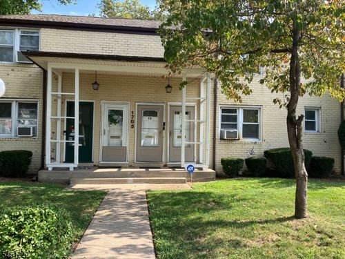 c2-1705 Wood Ave, Roselle, NJ, 07203-2900 | Card Image