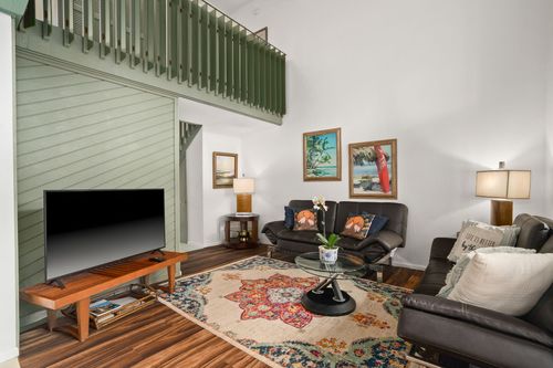 8c-3880 Wyllie Rd, PRINCEVILLE, HI, 96722-5514 | Card Image