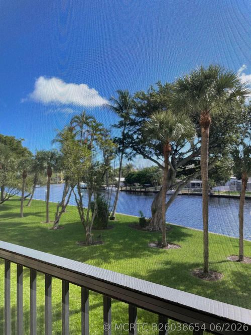 204-14 Royal Palm Way, Boca Raton, FL, 33432-8760 | Card Image