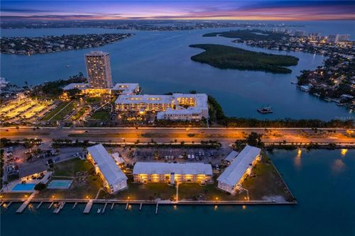36-763 John Ringling Blvd, SARASOTA, FL, 34236-1544 | Card Image