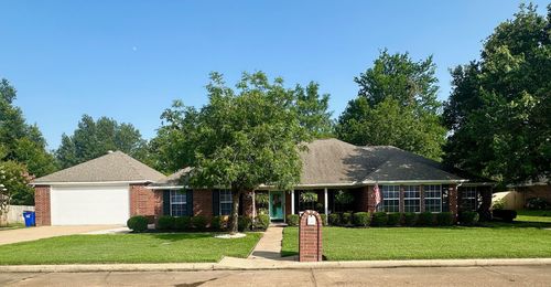 1308 Hagan St, Crockett, TX, 75835-2270 | Card Image