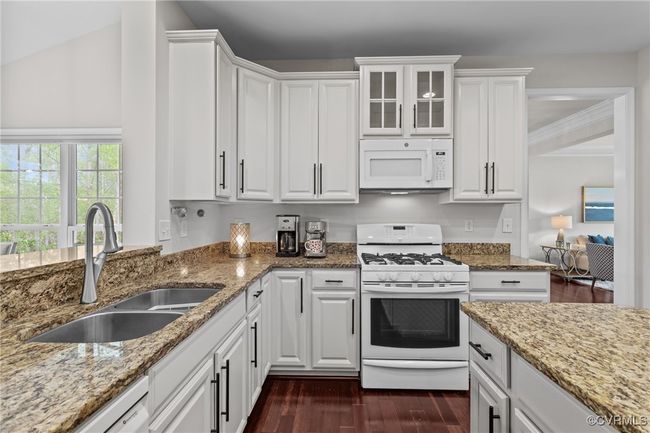5804 Bottomley Pl, House other with 5 bedrooms, 4 bathrooms and null parking in Glen Allen VA | Image 12