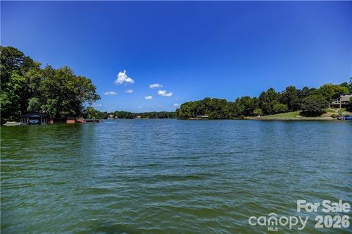 105 Quail Ln, Mooresville, NC, 28117-8452 | Card Image