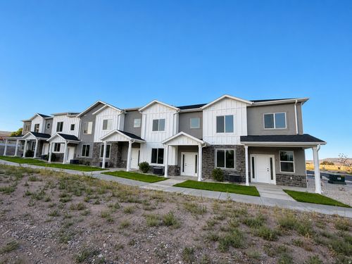 b1-b6-1198 S Village Ln, Richfield, UT, 84701-3011 | Card Image