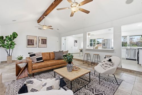 505 Meadowbrook Dr, Georgetown, TX, 78628-7654 | Card Image