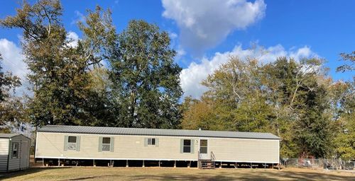 8738 SW Sw Quail St, Bristol, FL, 32321-4447 | Card Image