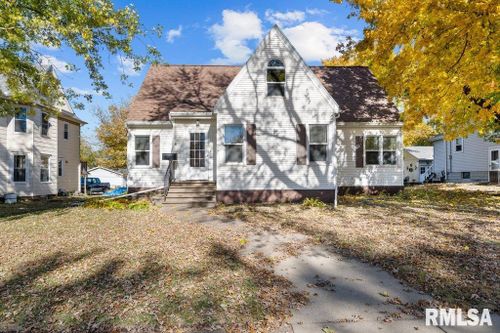 508 11th Street, De Witt, IA, 52742 | Card Image