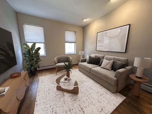 3-157 Salem St, Boston, MA, 02113-1267 | Card Image